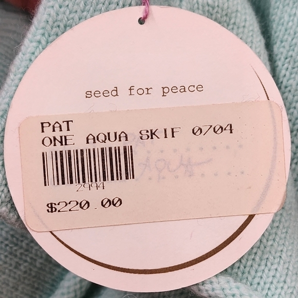 Skif Women's Buttoned Wool Cardigan Sweater - Picture 8 of 9